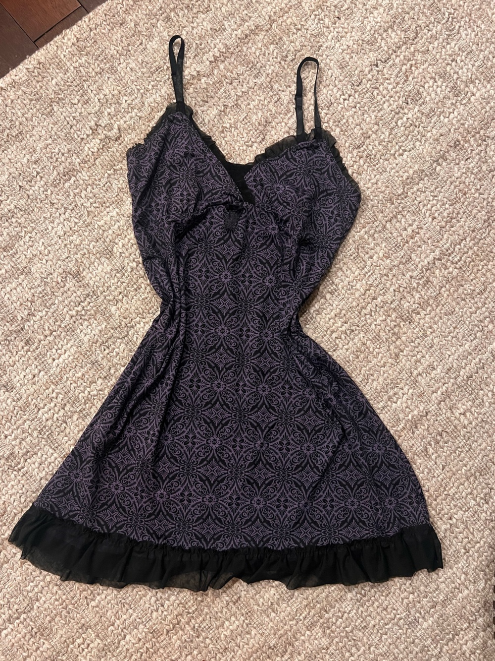 Y2K Floral Lace-Trim Slip Chemise in Black and Purple